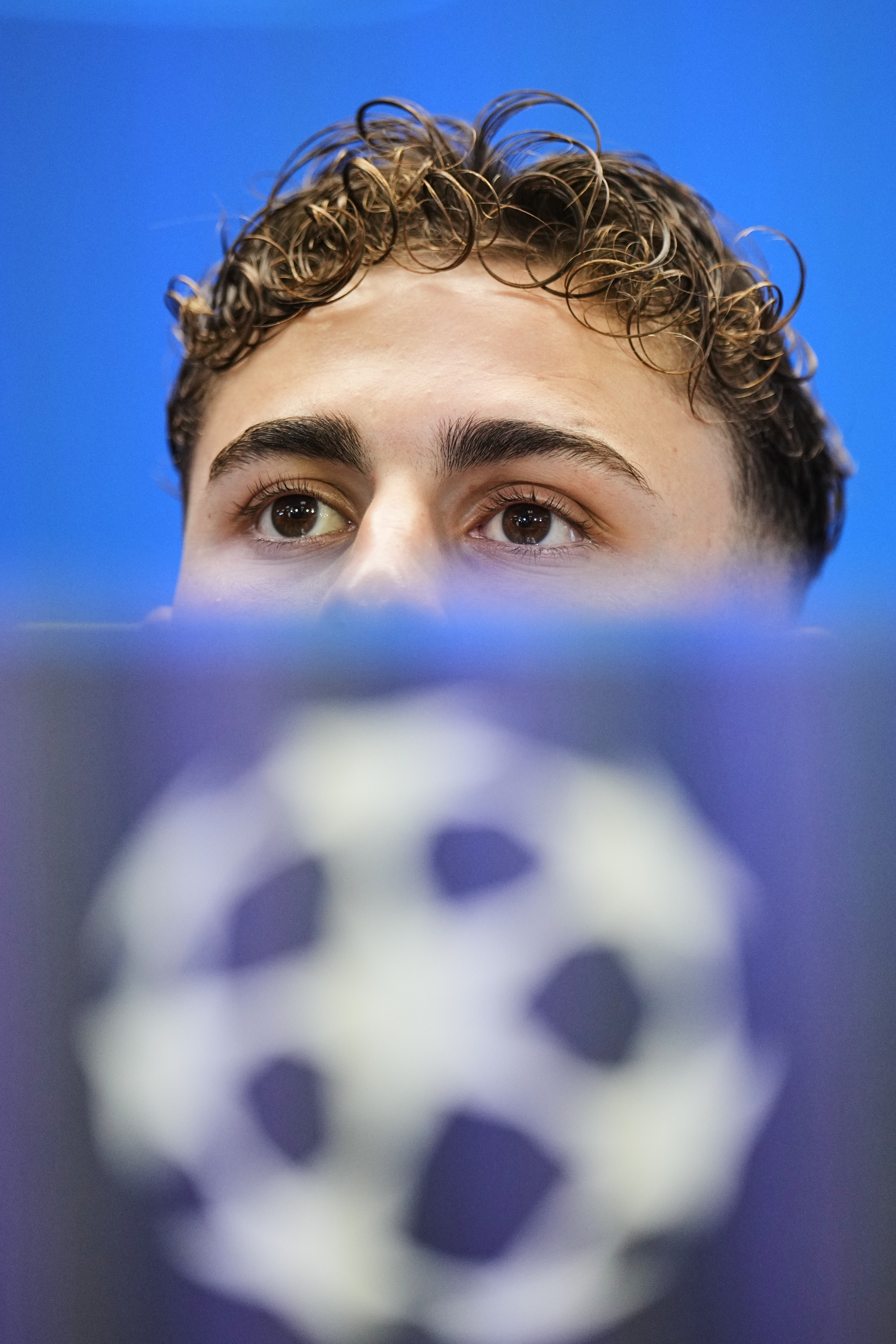 爱游戏APP服务-清晨新疆广汇备战中超埃因霍温回应争议备战德国杯，法兰克福造点机会备战欧冠都惊呆了